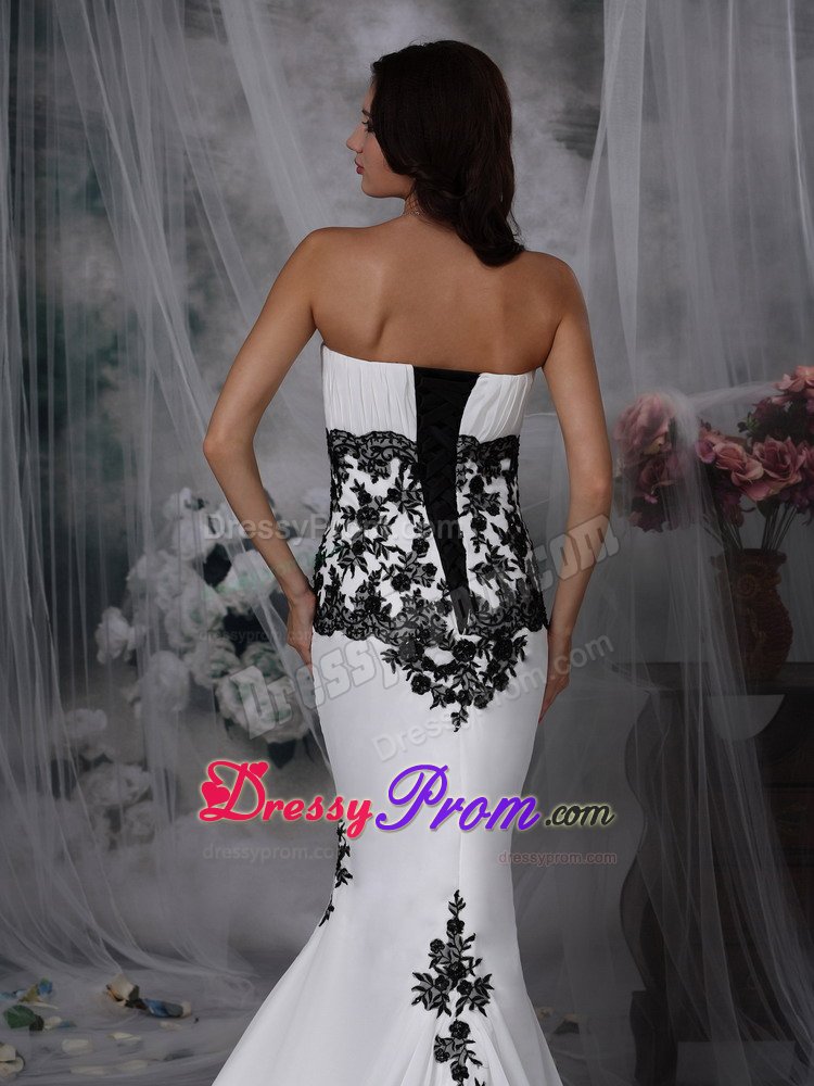 Stylish White Prom Gowns Mermaid Chiffon Lace Decorated Chapel Train