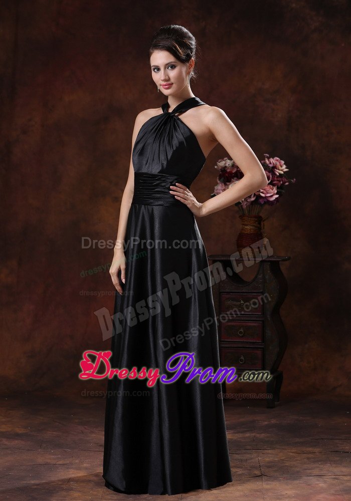 Popular Carapicuiba Sleeveless Ruching Prom Formal Dress Floor-length