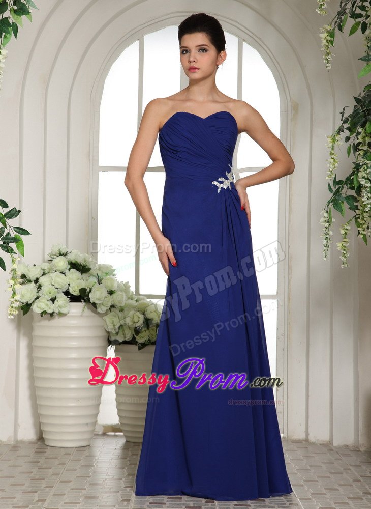 Pretty Floor-length Royal Blue Prom Gowns Beading Sweetheart Chiffon