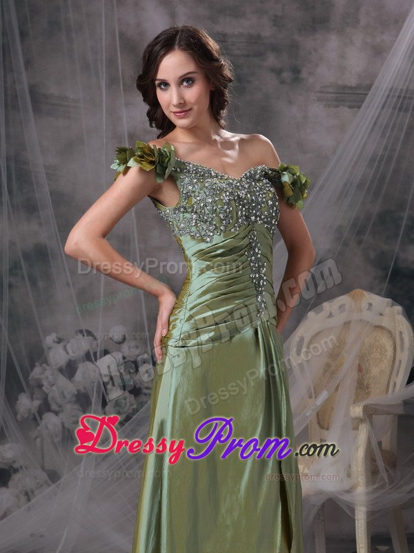 Luxurious Off the Shoulder Prom Gowns Beading Ruches in Olive Green