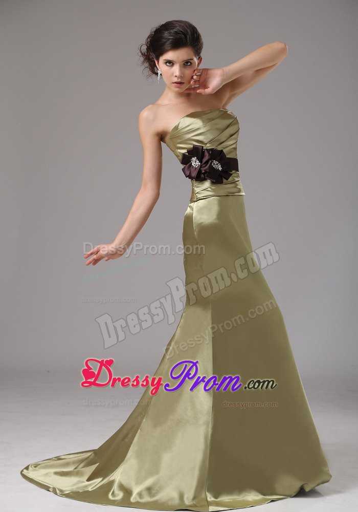 Mermaid Prom Homecoming Dresses Ruches And Hand Made Flowers