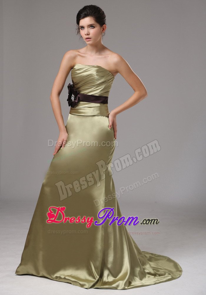 Mermaid Prom Homecoming Dresses Ruches And Hand Made Flowers
