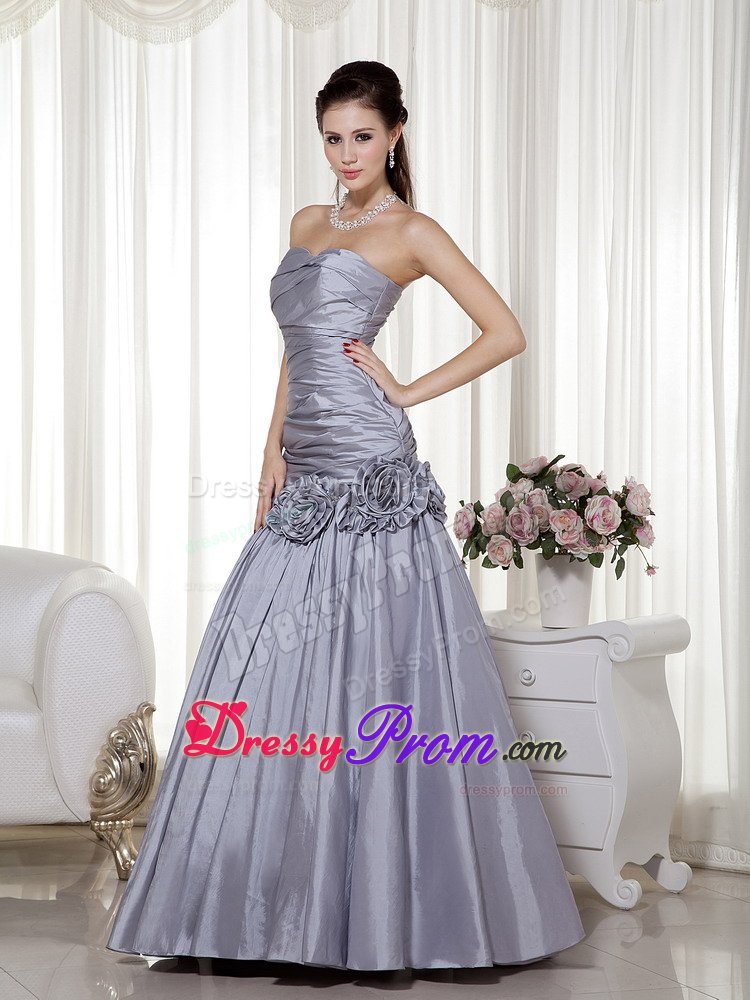 Taffeta Grey Ruches Prom Gowns Sweetheart with Hand Made Flowers