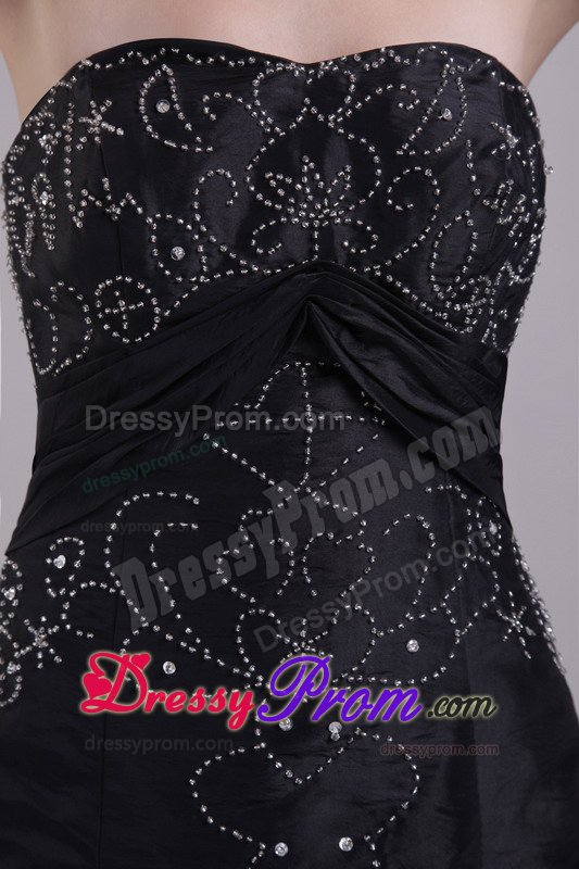 Black Sweetheart Dresses for Prom Queen Beading Ruffles Floor-length