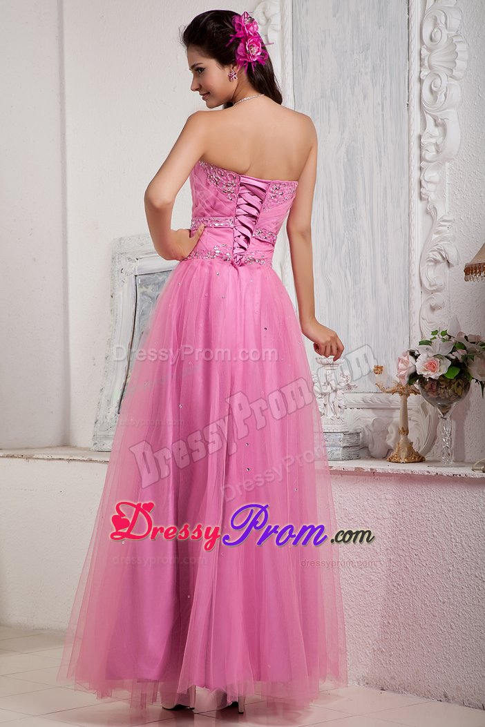 Pretty Sweetheart Beaded Prom Gowns Tulle Floor-length Lace up Back