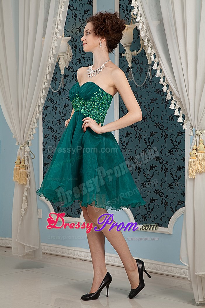 Puffy Appliqued Dark Green Mini Prom Graduation Dresses