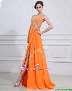 Popular Beading and High Slit Orange Prom Dresses with Brush Train