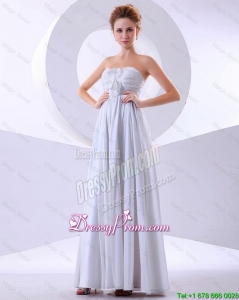 2016 Elegant Hand Made Flowers Empire Prom Dresses in White