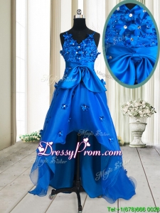 Pretty V Neck Applique and Beaded Bowknot Royal Blue Prom Dress in High Low