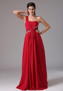 Stylish Red One Shoulder Beading and Ruch 2014 Prom Dress