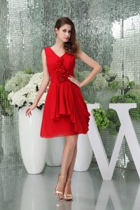 Ruches and Flowers Accent Red Chiffon Prom Gown Dress of V-neck