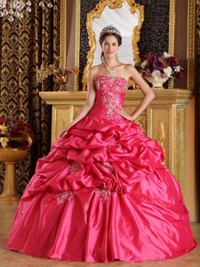 Trendy Strapless Ruching Sweet 16 Dresses with Appliques and Pick-ups