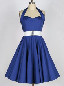 Sleeveless Taffeta Knee Length Lace Up Quinceanera Dama Dress in Blue with Belt