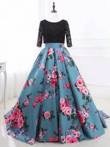 Sexy Scoop Long Sleeves Printed Prom Evening Gown Lace and Appliques Brush Train Backless