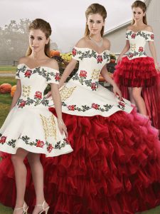 Chic Floor Length Wine Red Vestidos de Quinceanera Organza Sleeveless Embroidery and Ruffled Layers