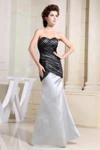 Black and Grey Sweetheart Prom Gowns Ruched in Angers France
