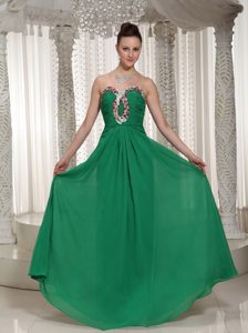 Green Sweetheart Chiffon Prom Dress With Ruched Beading Bodice