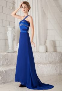 Royal Blue One Shoulder Beading Decorate Prom Dress With Train