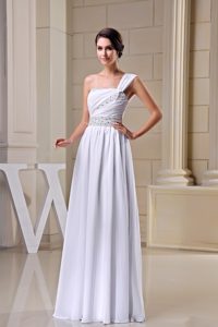 Simple Empire One Shoulder Beaded Ruched White Senior Prom