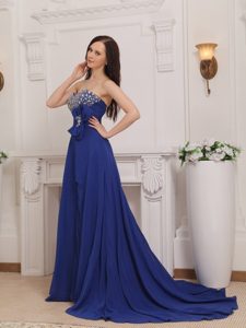 Fashionable Beading and Bow Accent Royal Blue Prom Bridesmaid Dress
