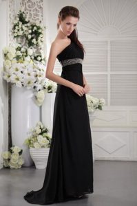 Black One Shoulder Beaded Prom Dress for Girls Brush Train