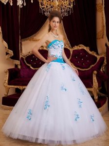 Sweetheart White A-line Appliques Quinceanera Dresses