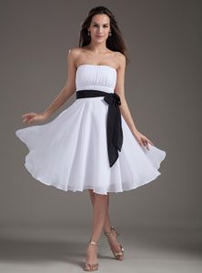 Lace-up White Chiffon Ruched Short Prom Dress with Black Sash