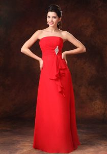 Red Empire Beading Prom Gowns to Floor-length with Ruching