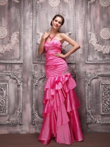 Hot Pink Column Sweetheart Prom Celebrity Dress with Beading