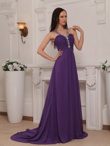 Beaded V-neck Brush Train Ruching Prom Pageant Dress in Purple