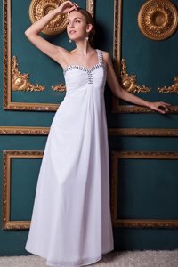 One Shoulder Ruched White Prom Dama Dresses with Rhinestones