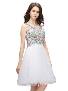 Deluxe Scoop White Sleeveless Mini Length Beading and Embroidery Zipper Prom Gown