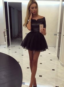 Elegant A-line Prom Party Dress Black Off The Shoulder Organza Short Sleeves Mini Length Zipper