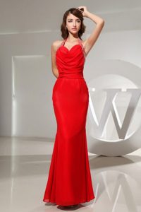 Ruching Beading Halter Mermaid Floor-length Prom Dress in Red