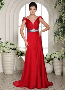 Cap Sleeves V-neck Beading and Ruche Brush Train Prom Gowns in Red