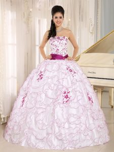 Ruffled Layers Embroidery White Quinceanera Dresses with Sashes