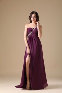 Elegant Dark Purple Empire One Shoulder Beading High Slit Prom Dress