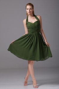 Dark Green Halter Ruched Chiffon Knee-length Prom Homecoming Dress