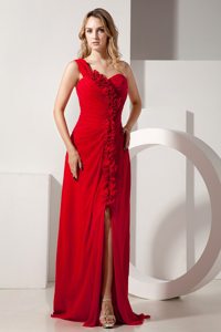 Red One Shoulder Hand Made Flowers Evening Prom Dress with Ruffles