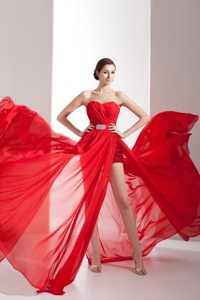 Ruched Red Beading Chiffon Prom Celebrity Dress with Chapel Train