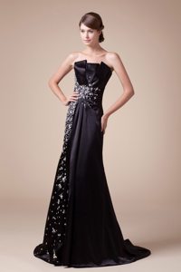 Discount Beaded Satin Black Prom Celebrity Dress with Brush Train