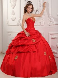 Red Sweetheart Appliques Pick Ups Taffeta Cool Back Quinceanera Dress