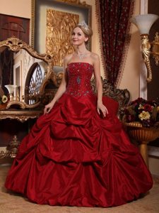 2013 On Sale Wine Red Quinceanera Dress with Beading Pick Ups