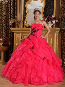 Appliqued and Ruffled Organza Quinceanera Dresses in Coral Red