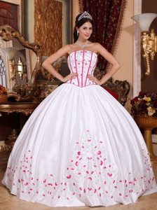 White Sweet 15 Dresses with Hot Pink Beading and Embroidery