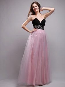 Latest Two-toned Beaded Sweetheart Long Prom Dress for Girls