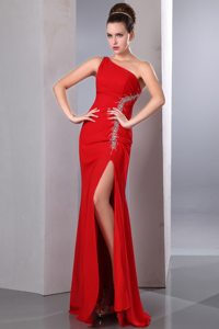 Beading Ruching One Shoulder High Slit Red Prom Pageant Dresses