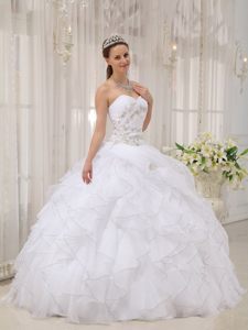 Ruffles and Appliqued White Quinceanera Dresses of Sweetheart