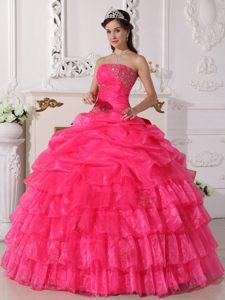 Ruches Appliques Decoration Quinceanera Gowns Strapless with Ruffles
