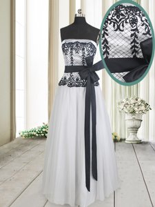 White And Black Zipper Strapless Lace and Bowknot Prom Dresses Tulle Sleeveless